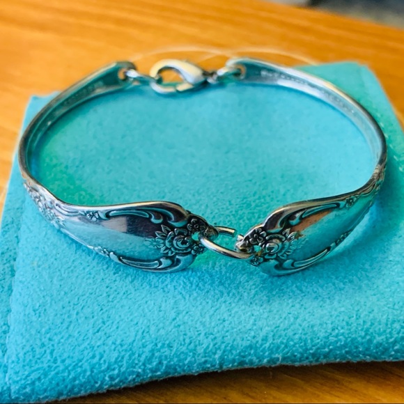 Spoon bracelet - vintage Oneida - Picture 3 of 8